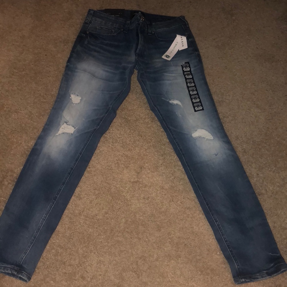 Men’s 33 x 30 dark wash skinny jeans